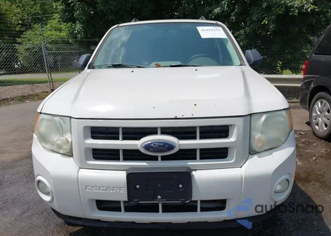2009 Ford Escape Hybrid Limited z USA, uszkodzony, nr VIN 1FMCU49359KA49066